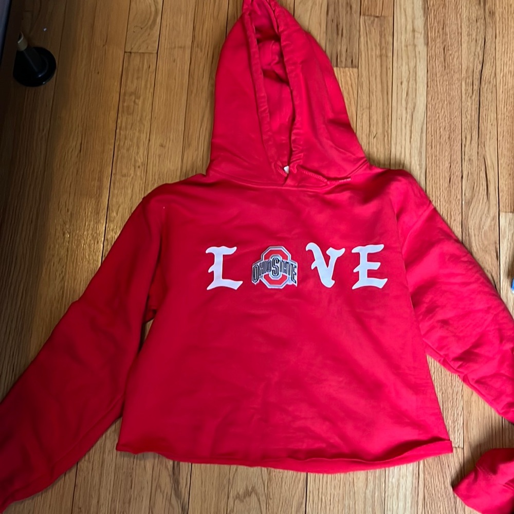 Brand new Ohio State cropped sweatshirt.